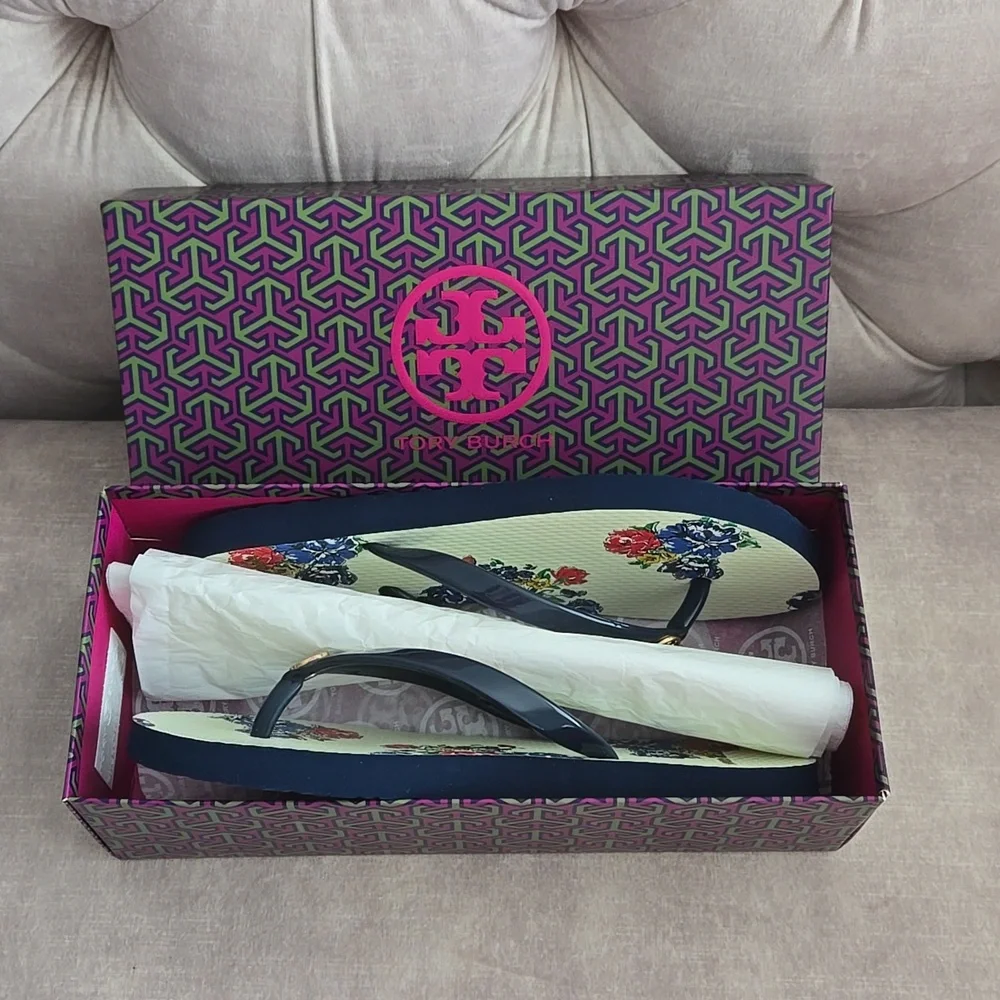 Tory Burch flip flop, navy/tea rose, size 5 - Picture 6 of 6